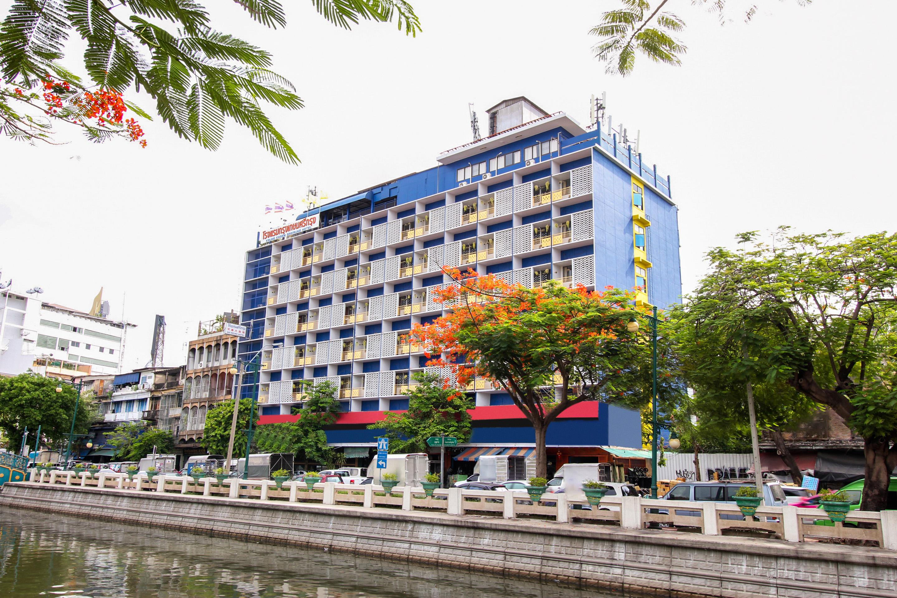 The Krungkasem Srikrung Hotel Banguecoque Exterior foto