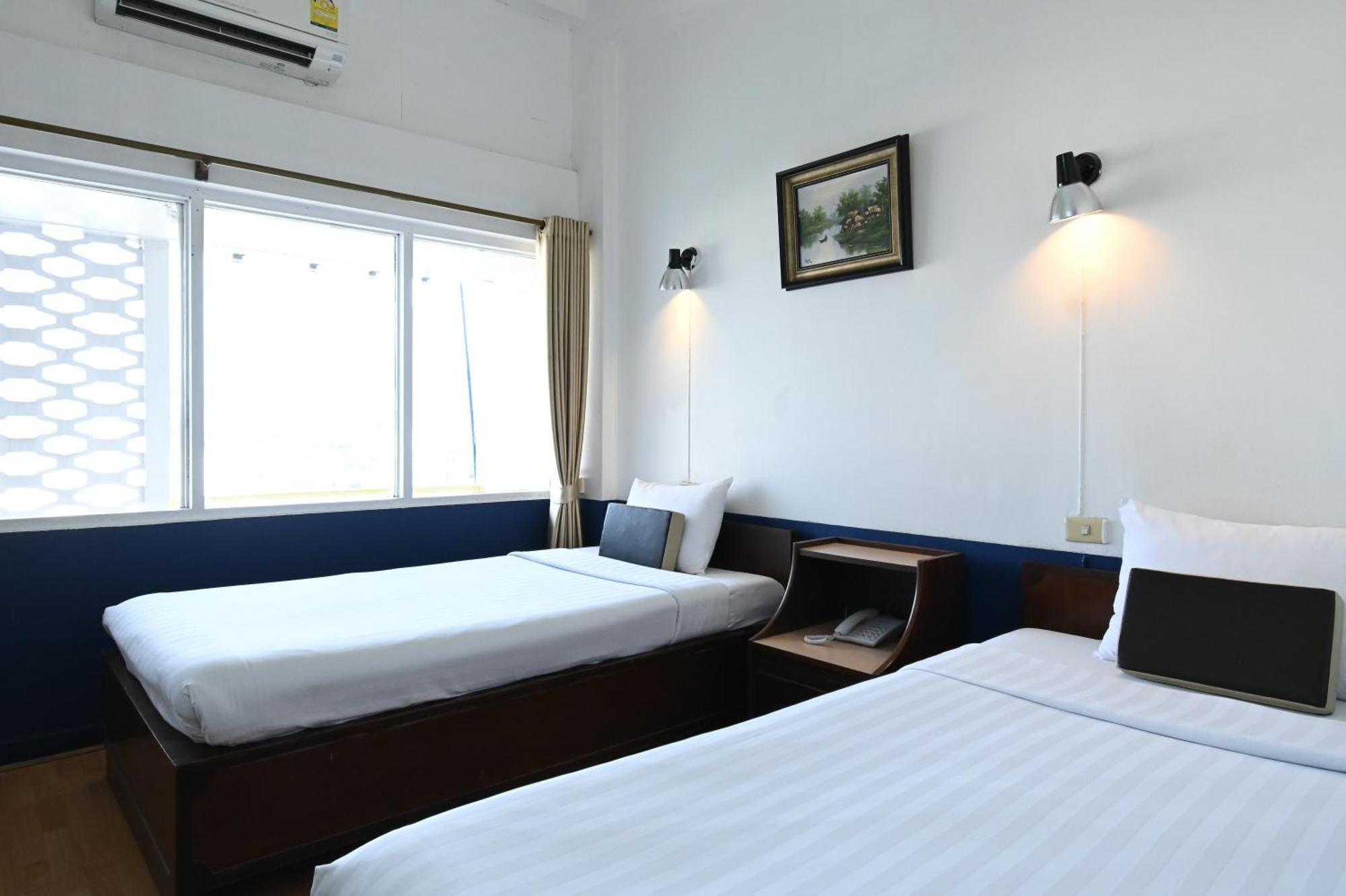 The Krungkasem Srikrung Hotel Banguecoque Quarto foto